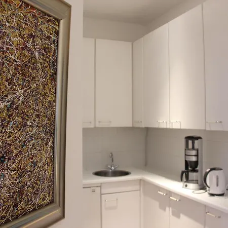 De Dorpsdokter 3* Udenhout