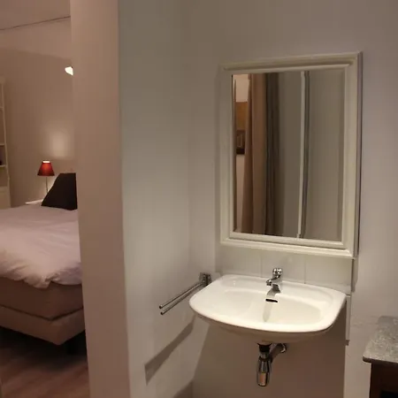 De Dorpsdokter Bed & Breakfast